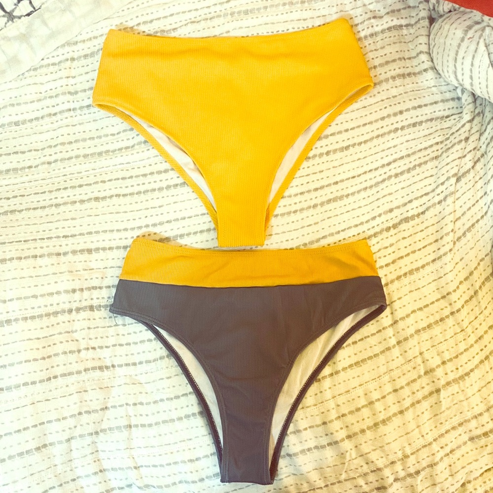 2 High Waist Bikini Bottoms